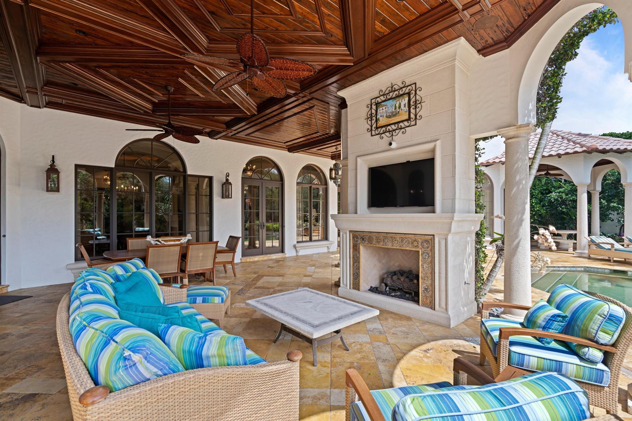 Royal Palm Yacht & Countr - Residential