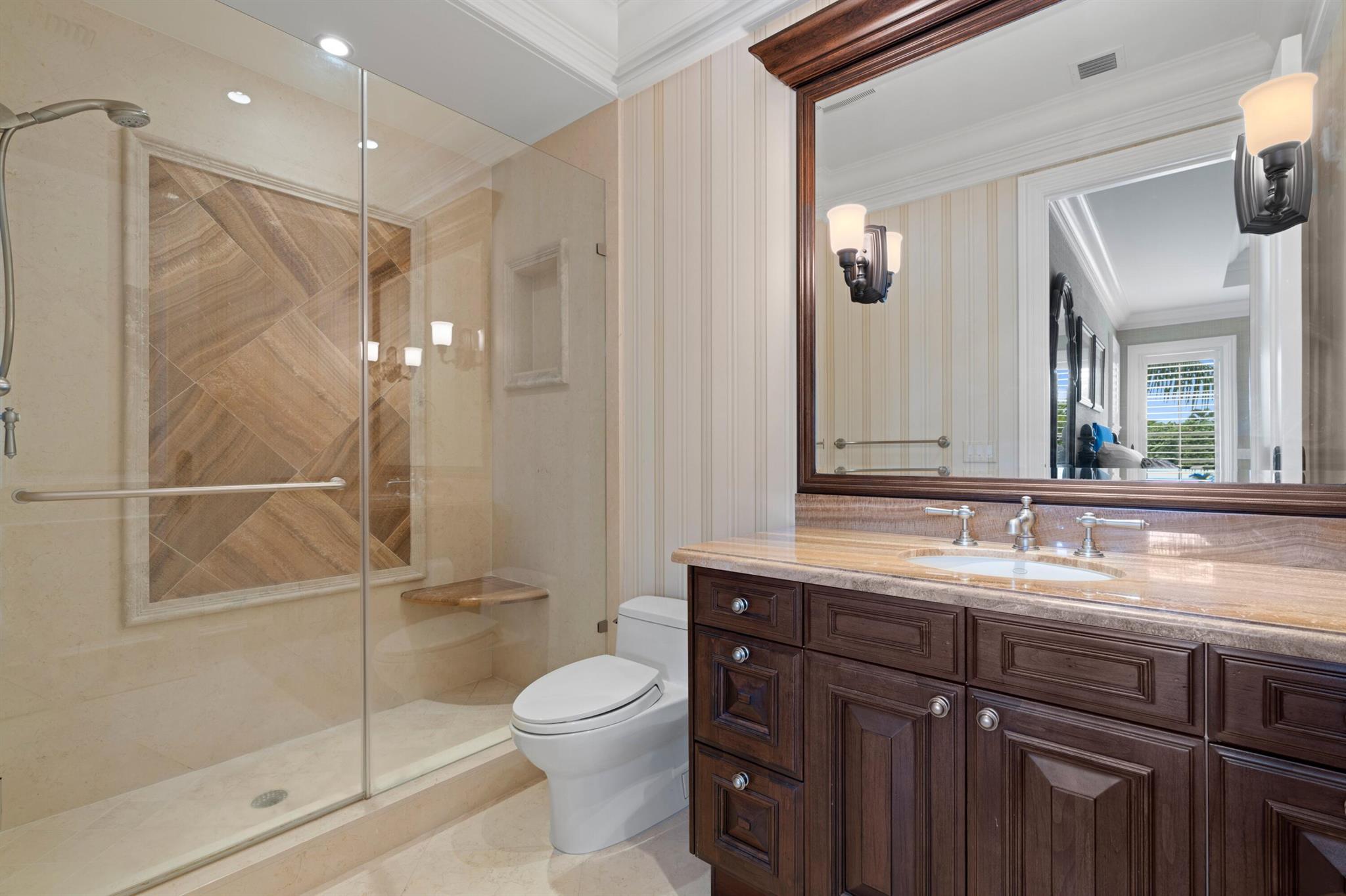 Royal Palm Yacht & Countr - Residential