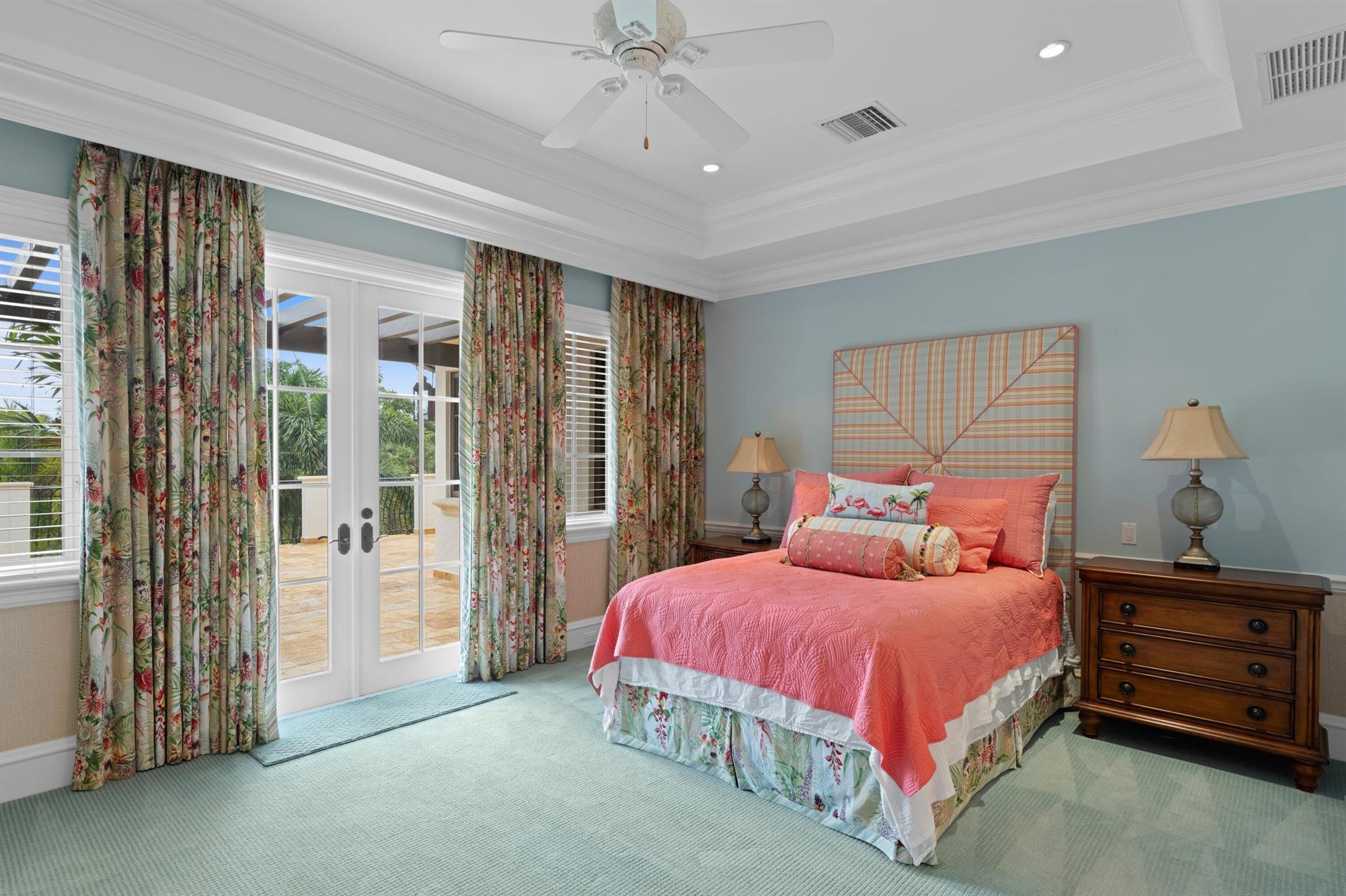 Royal Palm Yacht & Countr - Residential