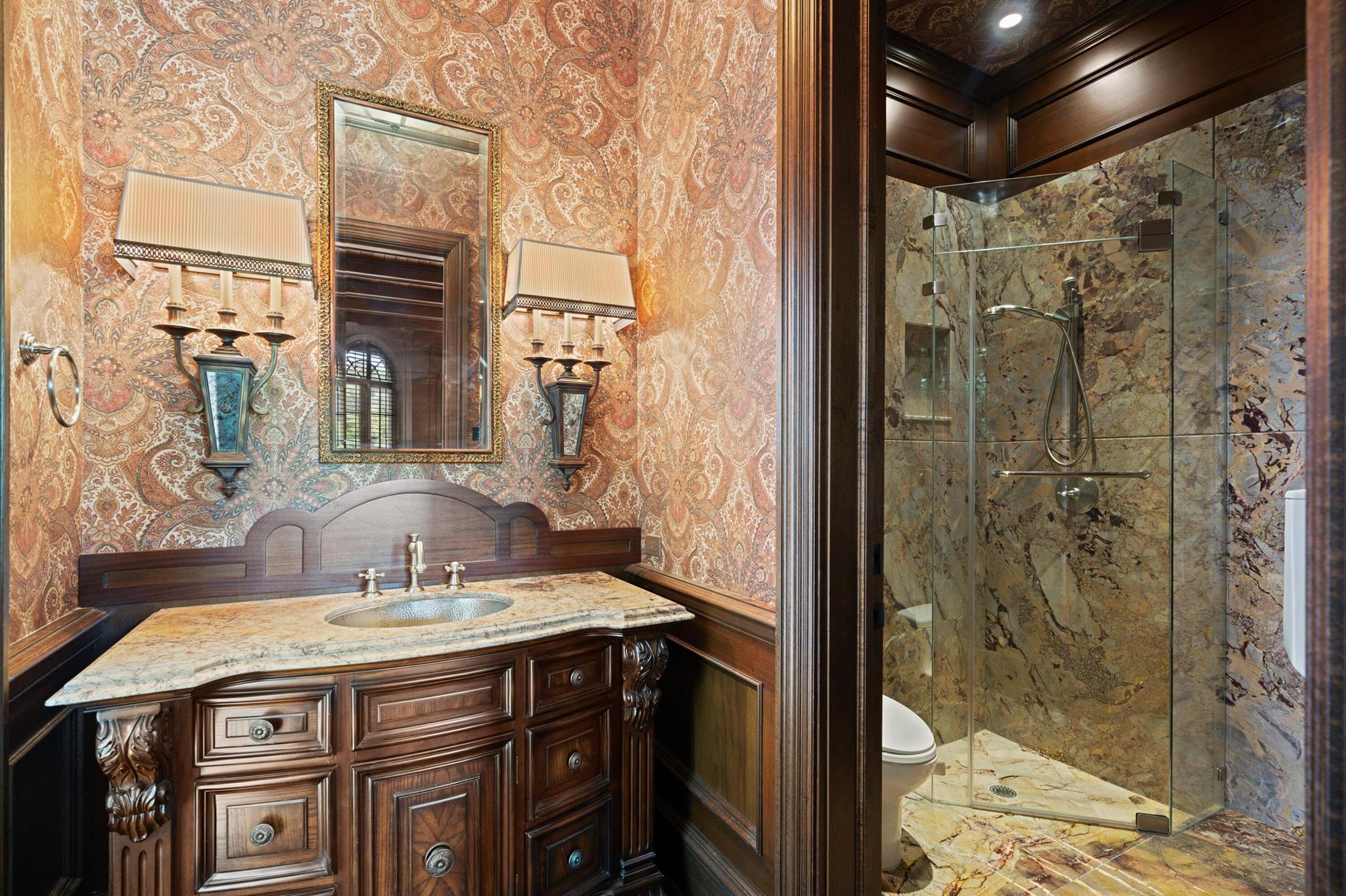 Royal Palm Yacht & Countr - Residential