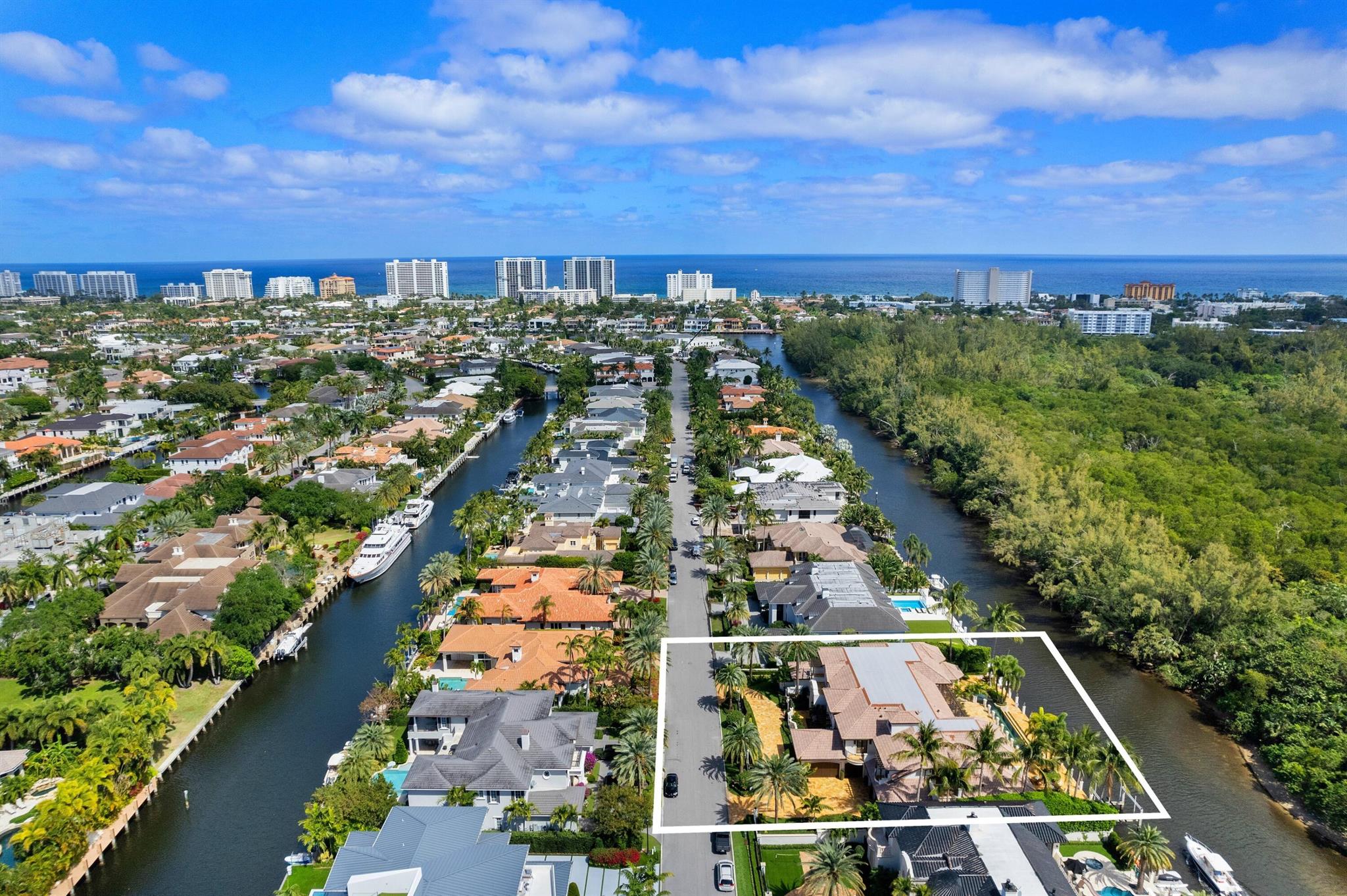 Royal Palm Yacht & Countr - Residential