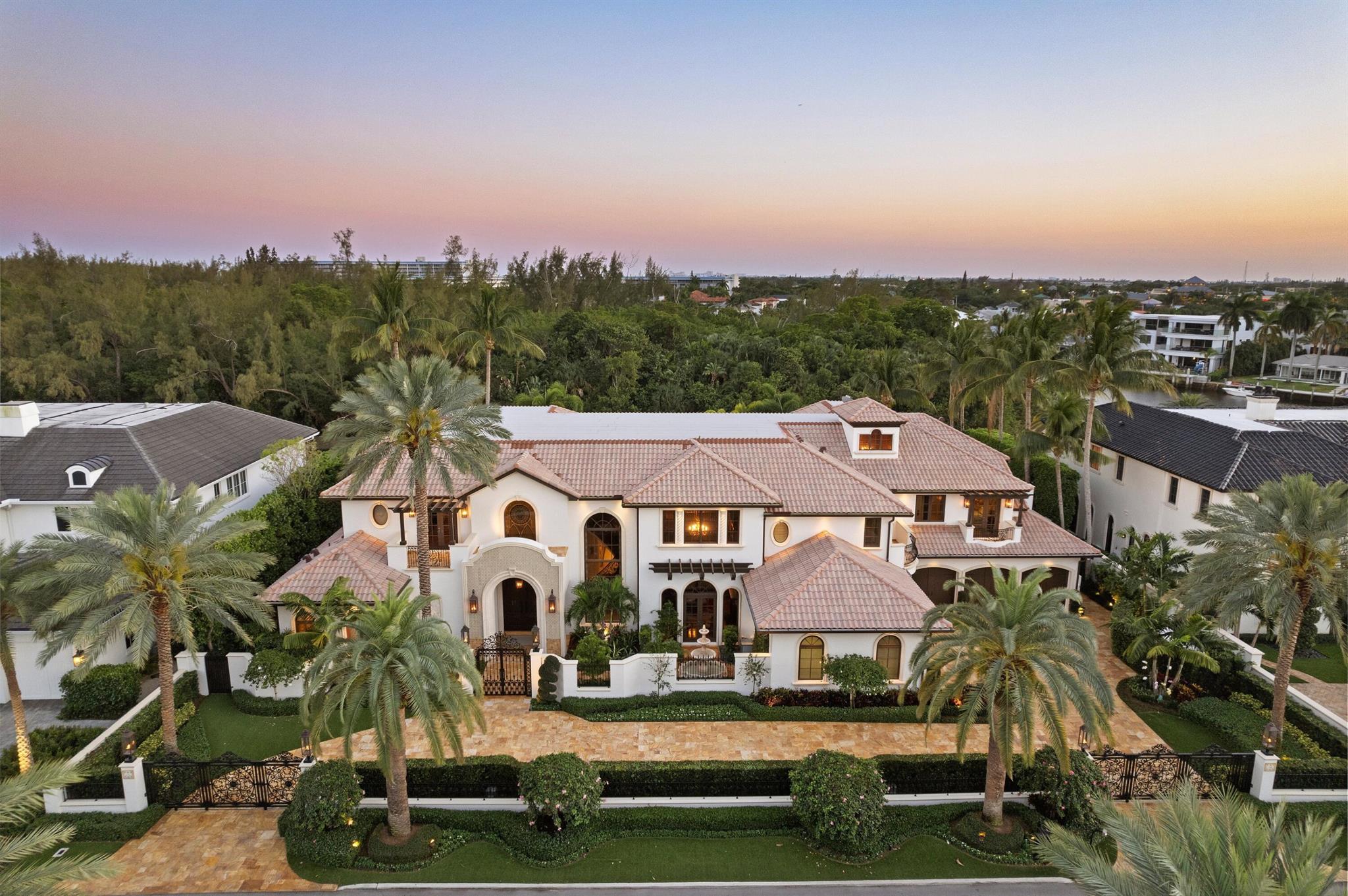 Royal Palm Yacht & Countr - Residential