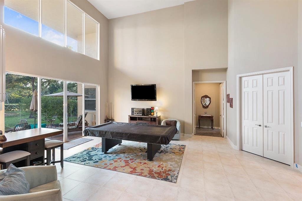 VILLAGES OF WINDSOR 2 / ISOLA BELLA ESTATES - Residential