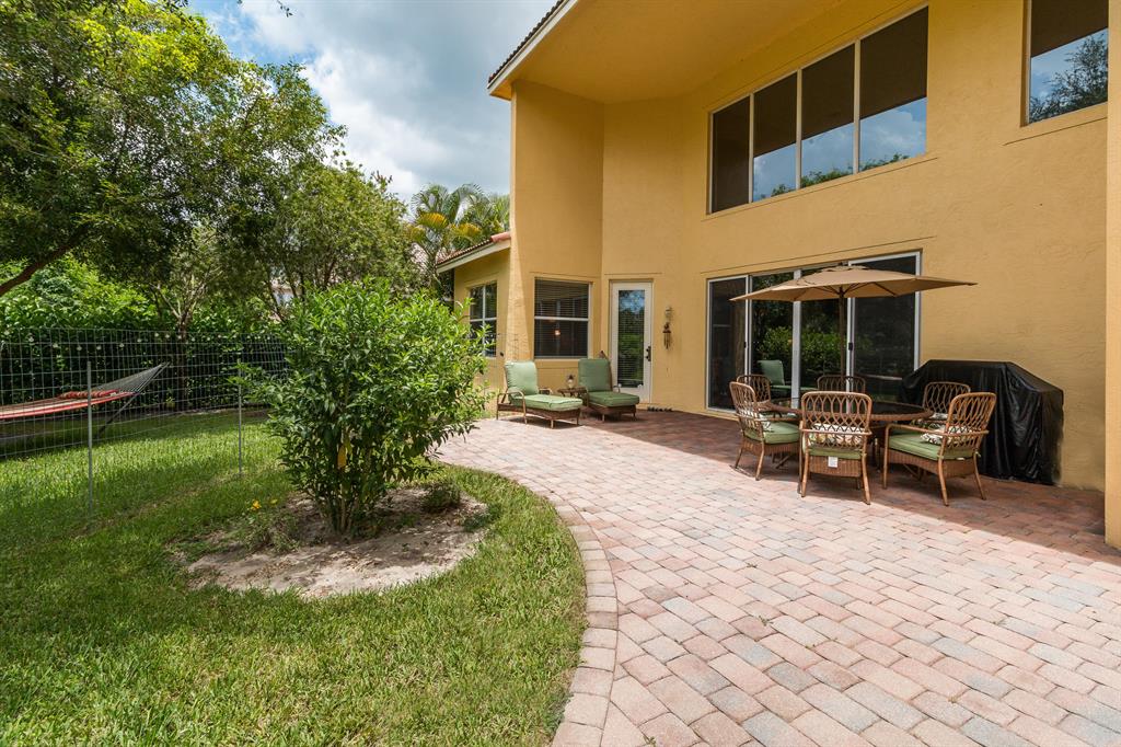 VILLAGES OF WINDSOR 2 / ISOLA BELLA ESTATES - Residential