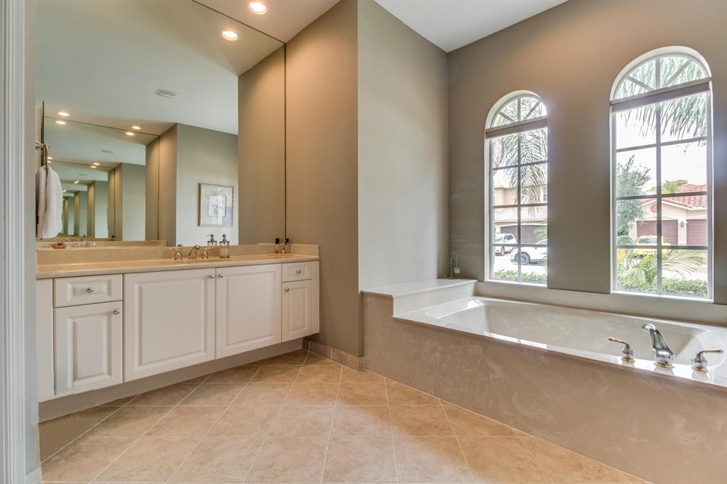 VILLAGES OF WINDSOR 2 / ISOLA BELLA ESTATES - Residential