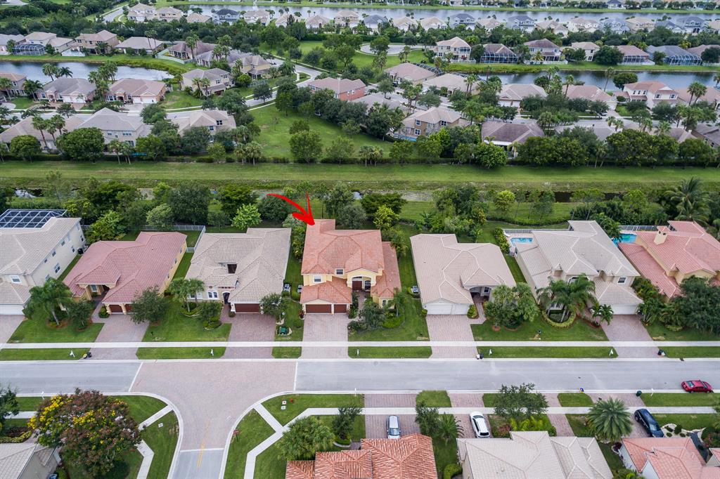 VILLAGES OF WINDSOR 2 / ISOLA BELLA ESTATES - Residential