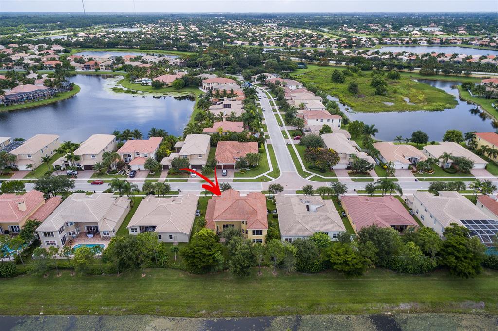 VILLAGES OF WINDSOR 2 / ISOLA BELLA ESTATES - Residential