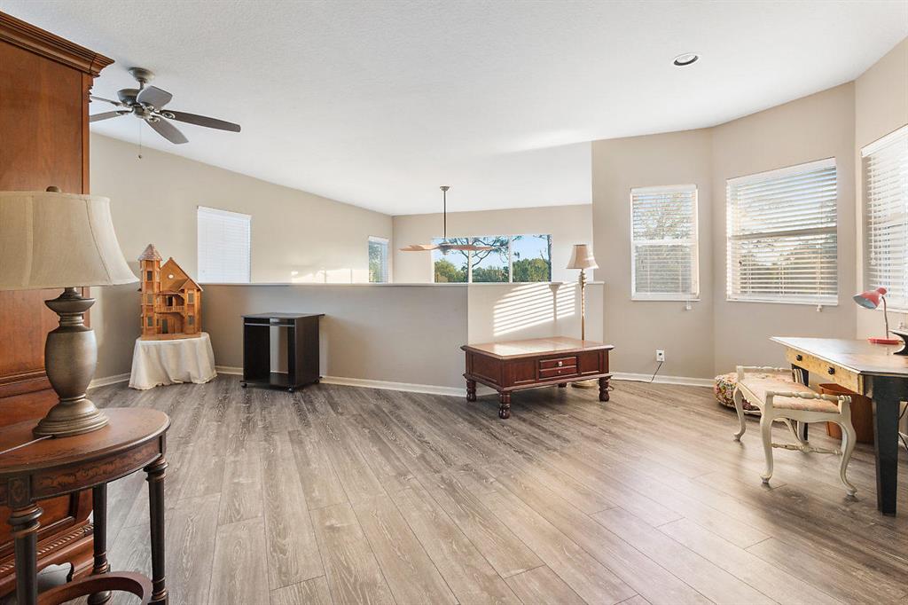 VILLAGES OF WINDSOR 2 / ISOLA BELLA ESTATES - Residential