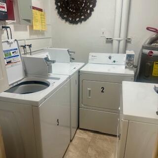 THIRD GULFSTREAM GARDEN - Residential Lease