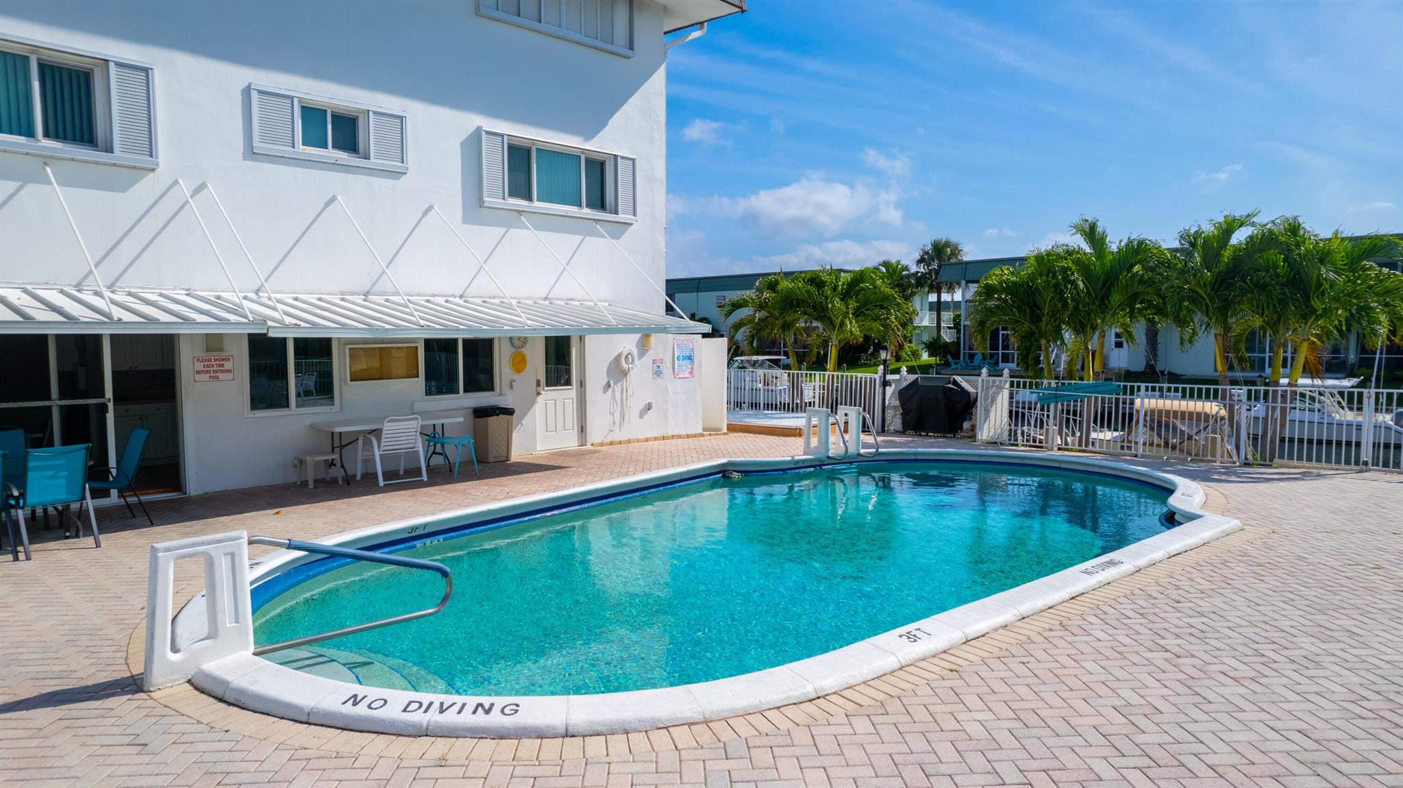 LAKE COLONY APTS TWO INC - Residential