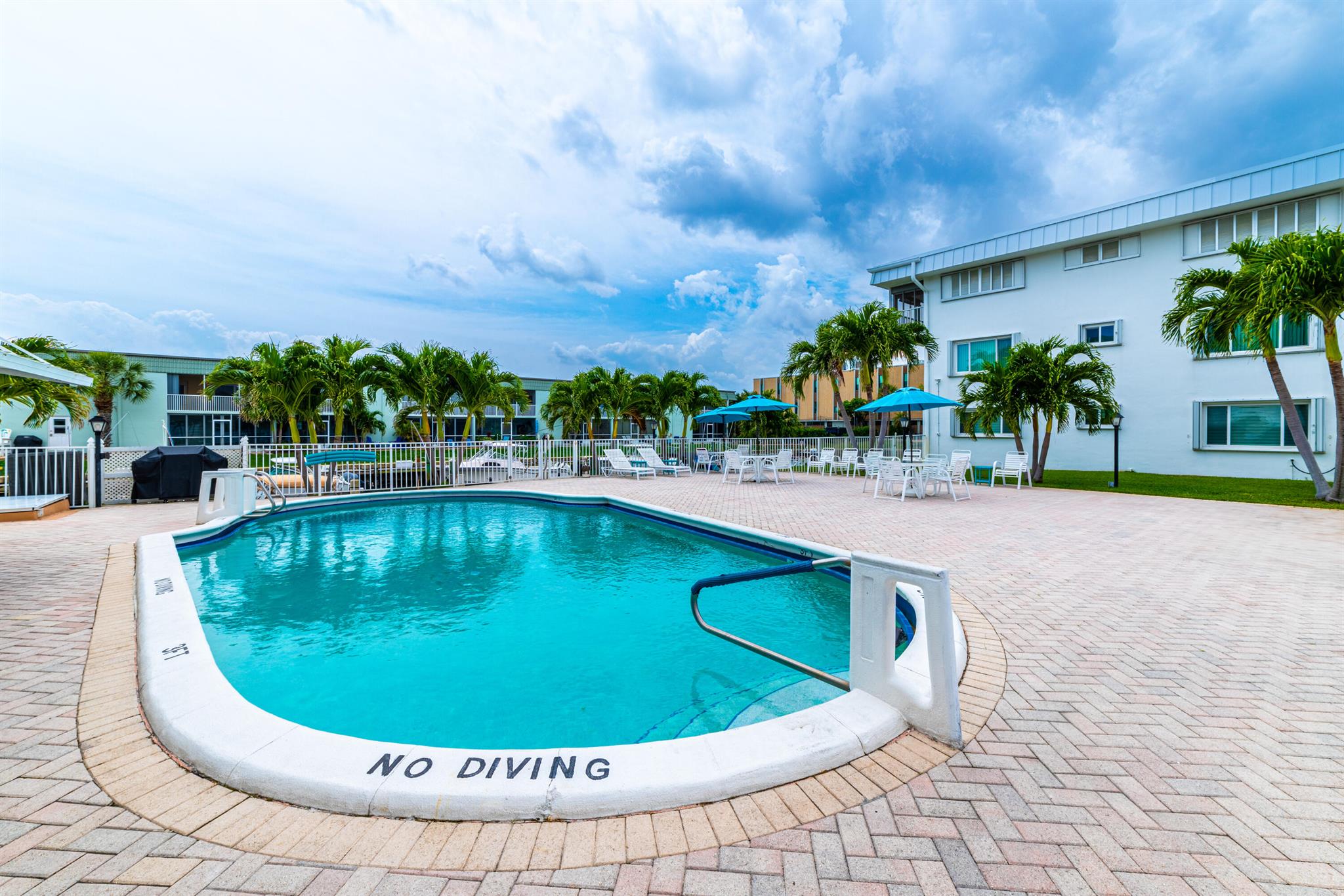 LAKE COLONY APTS TWO INC - Residential