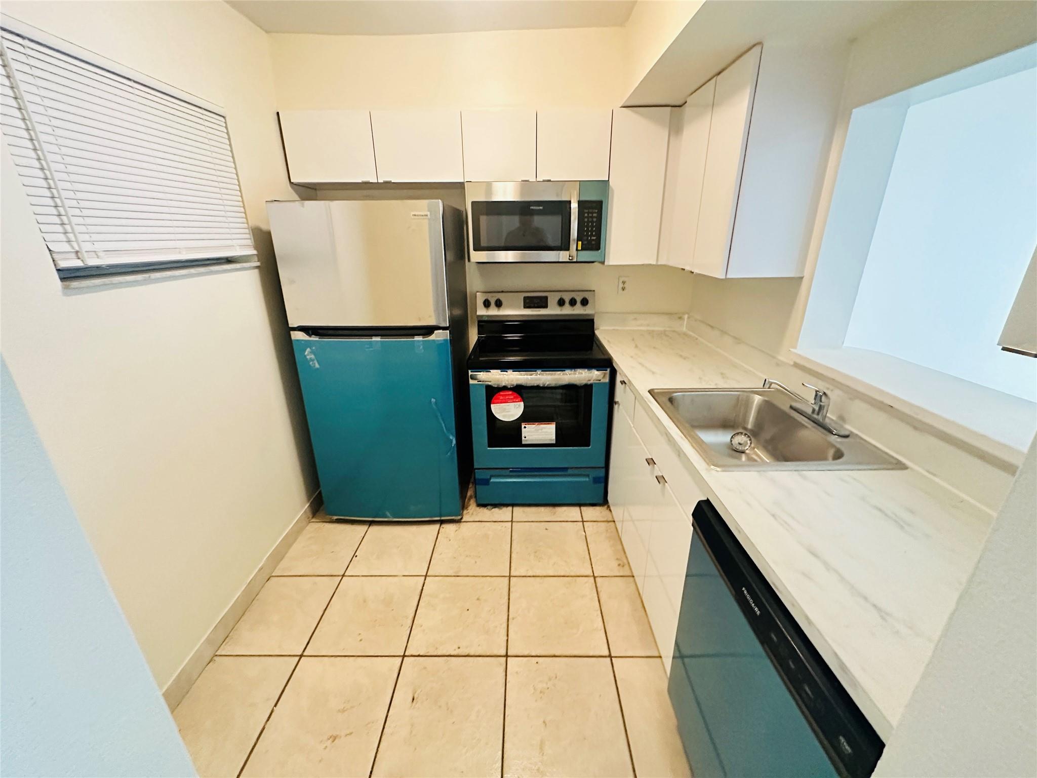 Sunset Hills I Condo - Residential Lease