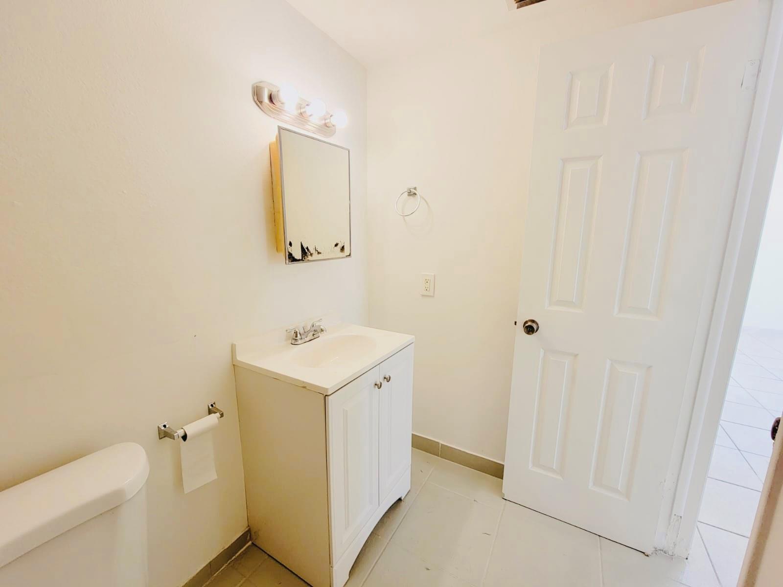 Sunset Hills I Condo - Residential Lease