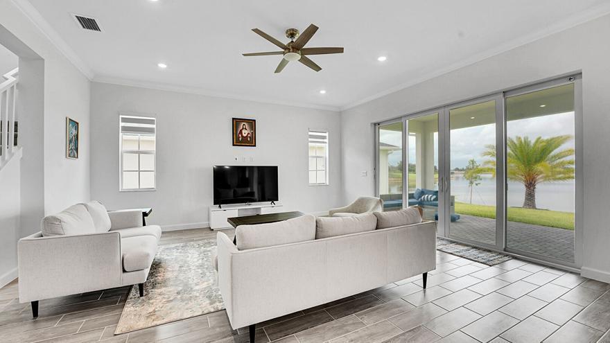 ARDEN PUD POD E SOUTH - Residential Lease