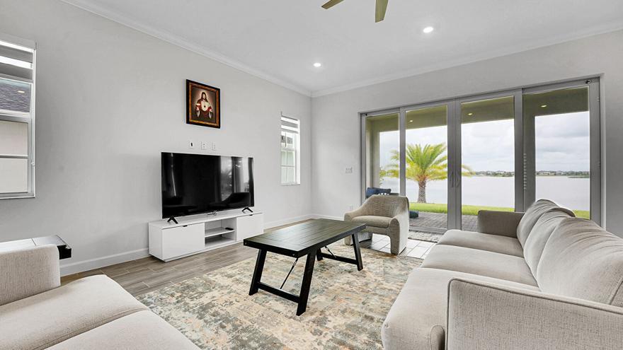 ARDEN PUD POD E SOUTH - Residential Lease