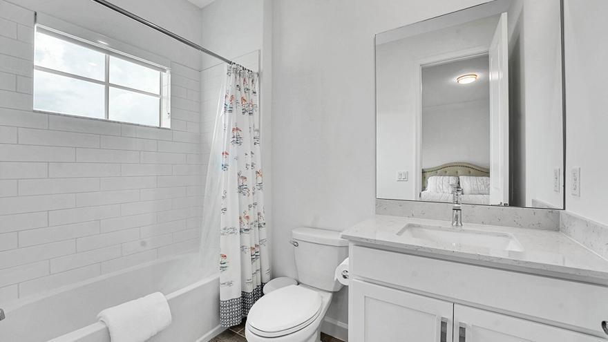 ARDEN PUD POD E SOUTH - Residential Lease