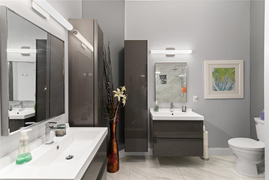 Photo of 5379 Verona Drive #E, Boynton Beach, FL 33437 (MLS # F10549659)