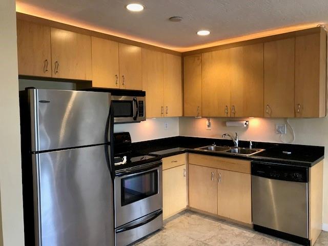 VILLA SUN RAY CONDO - Residential Lease