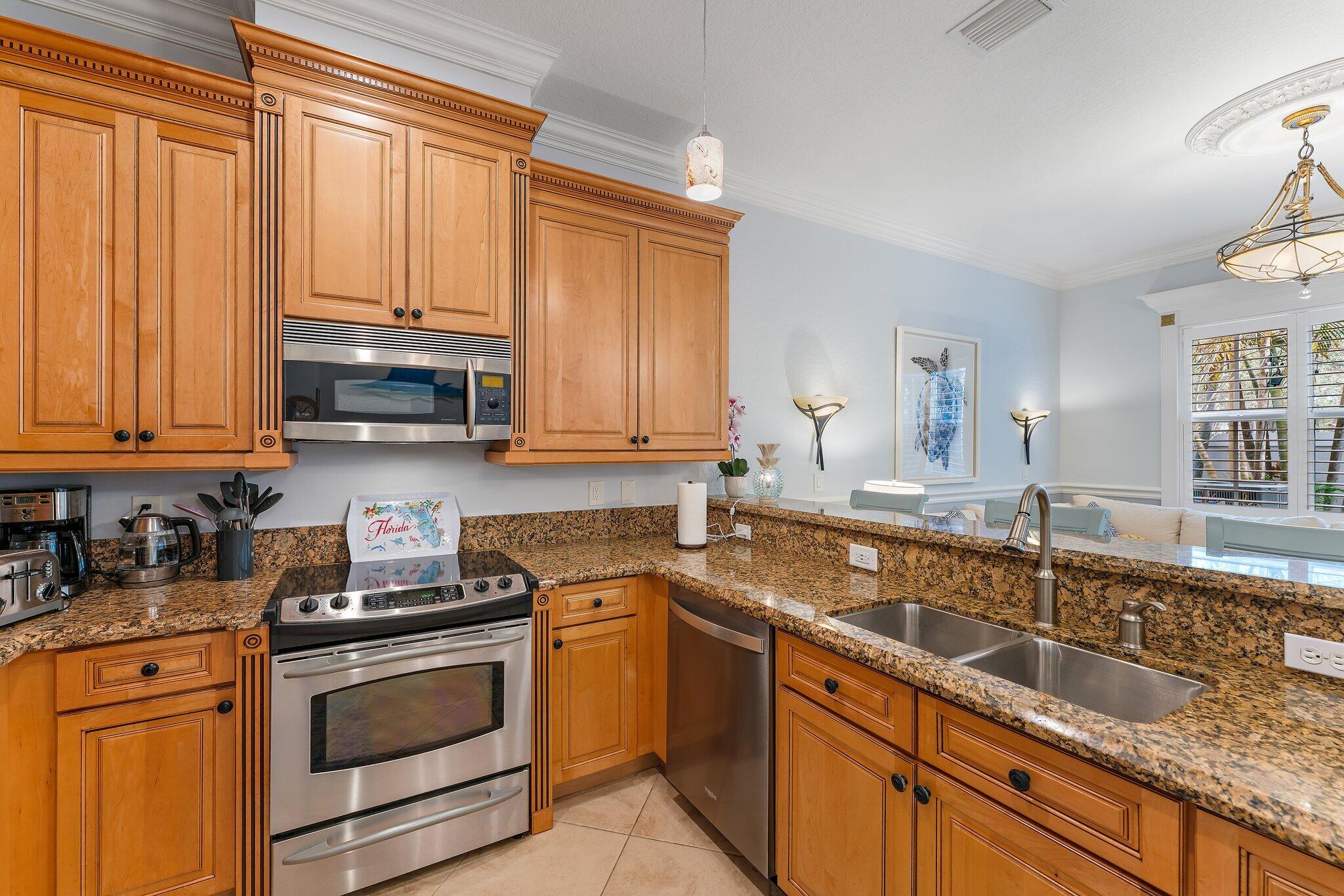 DOCKSIDE AT JUPITER HARBOUR - Residential