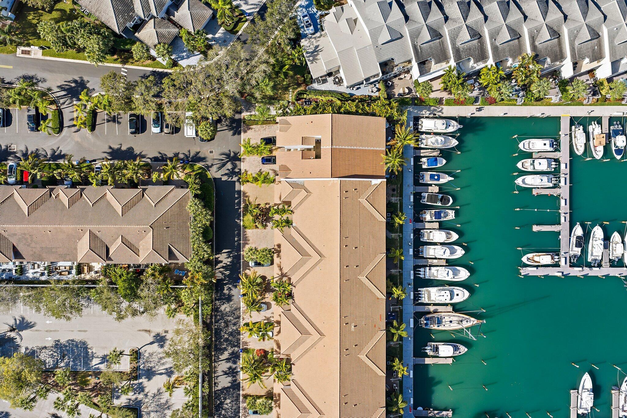DOCKSIDE AT JUPITER HARBOUR - Residential
