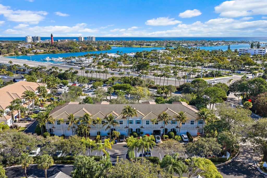 Photo of 1000 N Us Highway 1 #803, Jupiter, FL 33477 (MLS # R11165001)