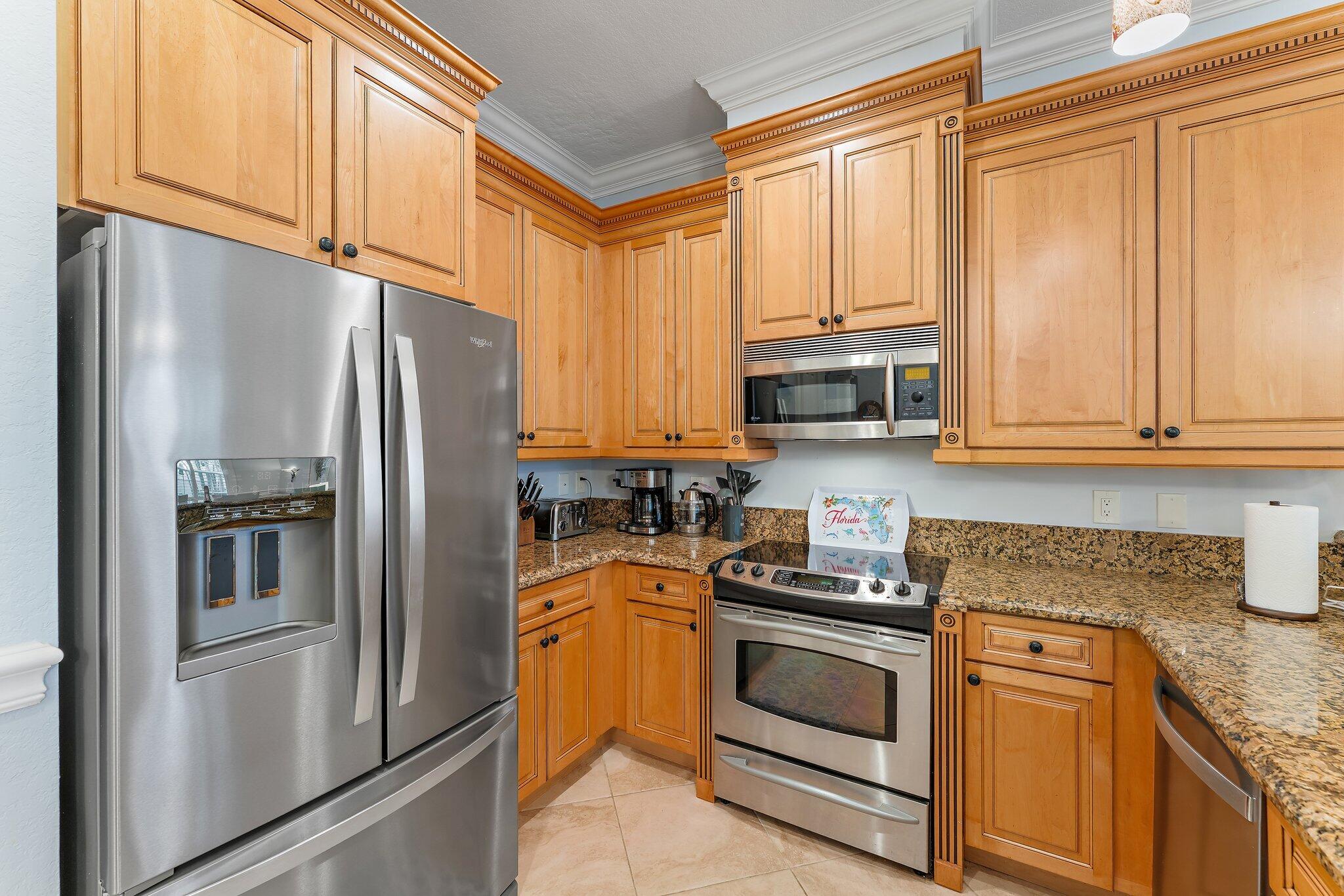 DOCKSIDE AT JUPITER HARBOUR - Residential