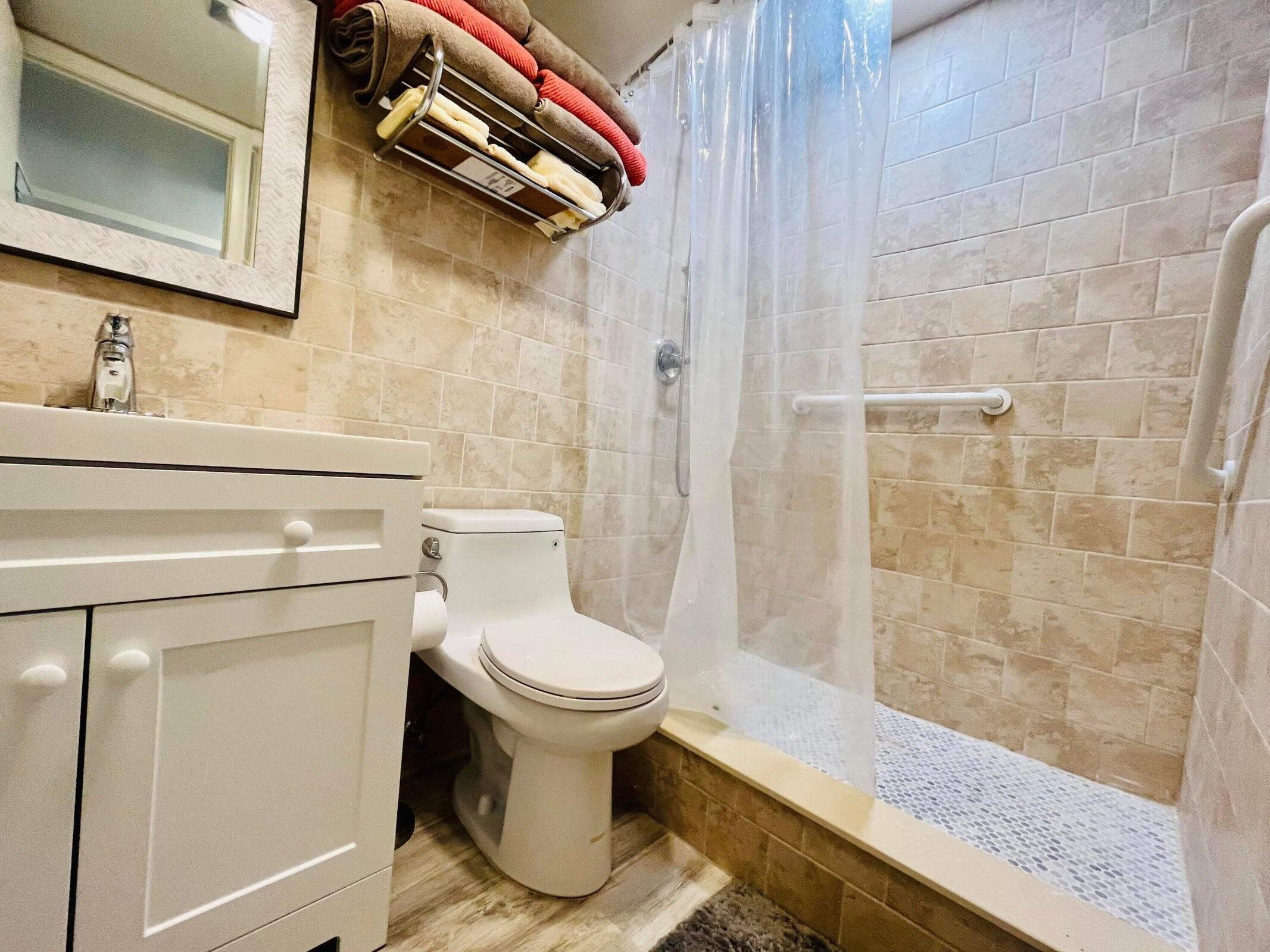 CENTURY VILLAGE PLYMOUTH CONDOS A TO F - Residential