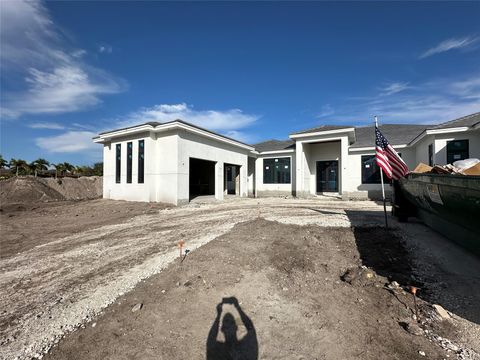 A home in Plantation