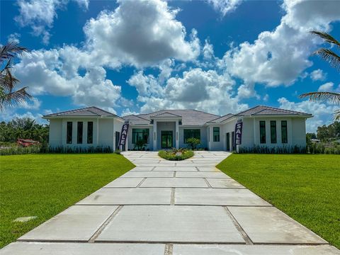 A home in Plantation