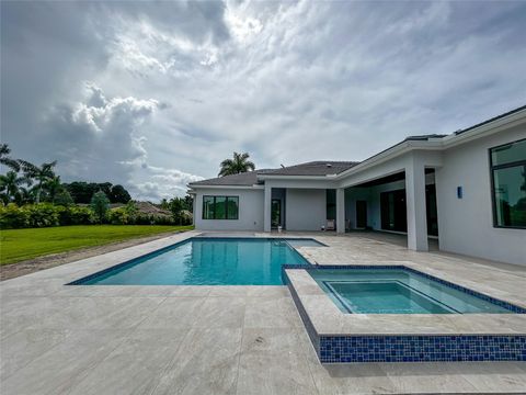 A home in Plantation