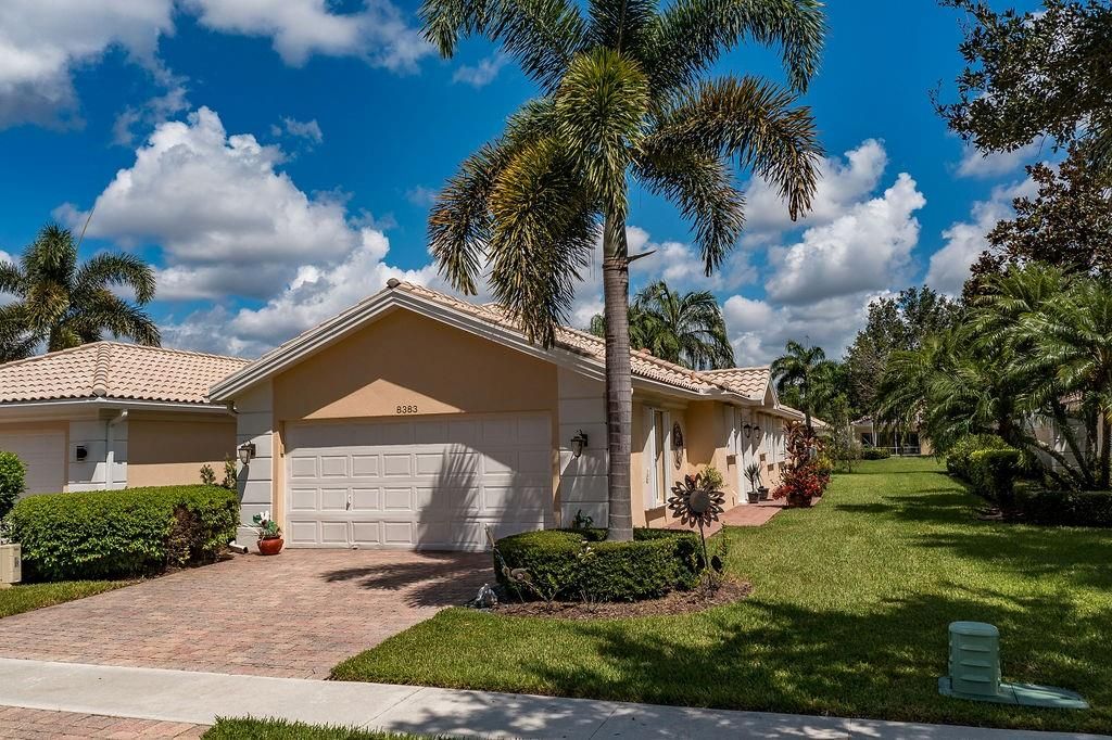 Photo of 8383 Cozumel Lane, Wellington, FL 33414 (MLS # F10463815)