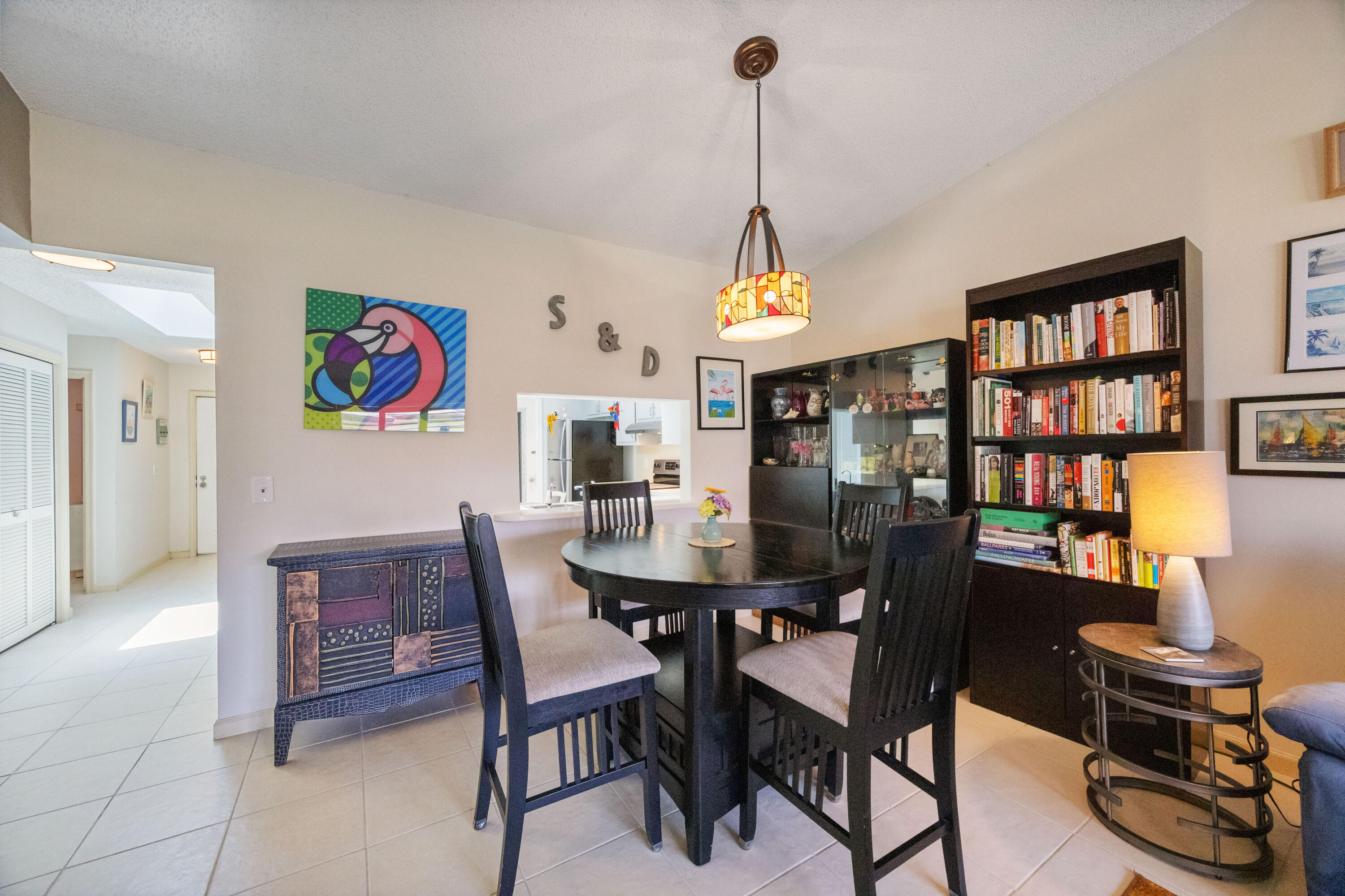 RIDGEPOINTE WOODS VILLAS - Residential