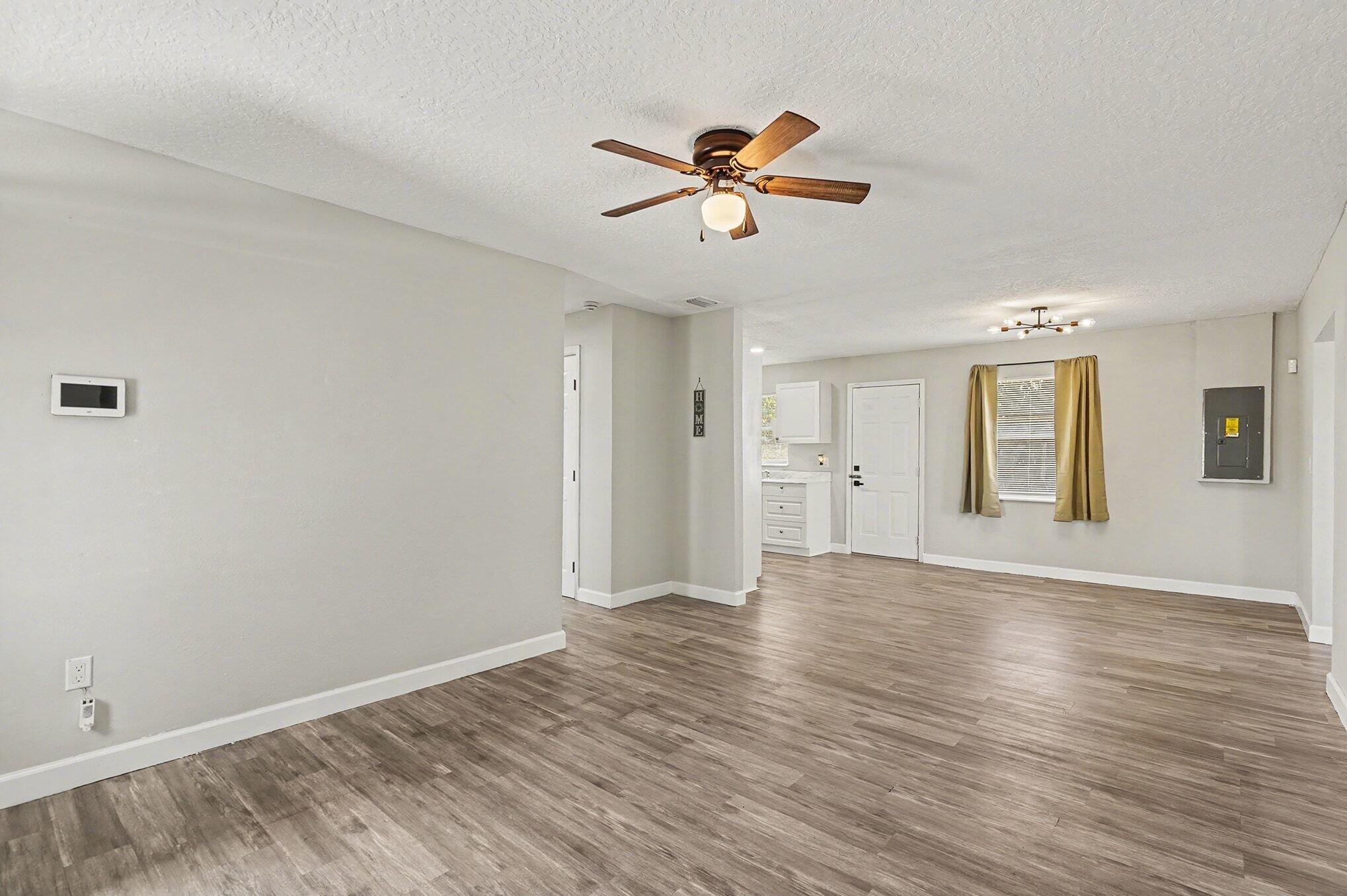 Briarwood Park SEC 4 PART 1 - Residential