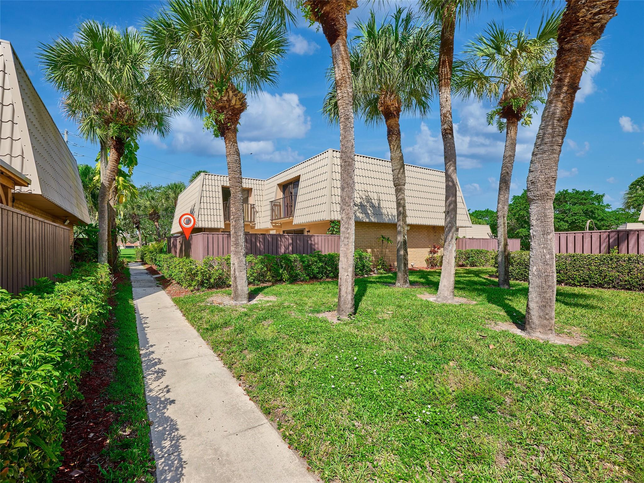 VILLAGE OF SANDALWOOD LAK - Residential Lease