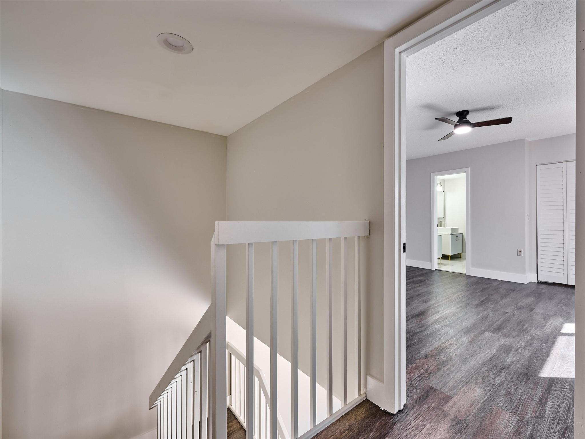 VILLAGE OF SANDALWOOD LAK - Residential Lease