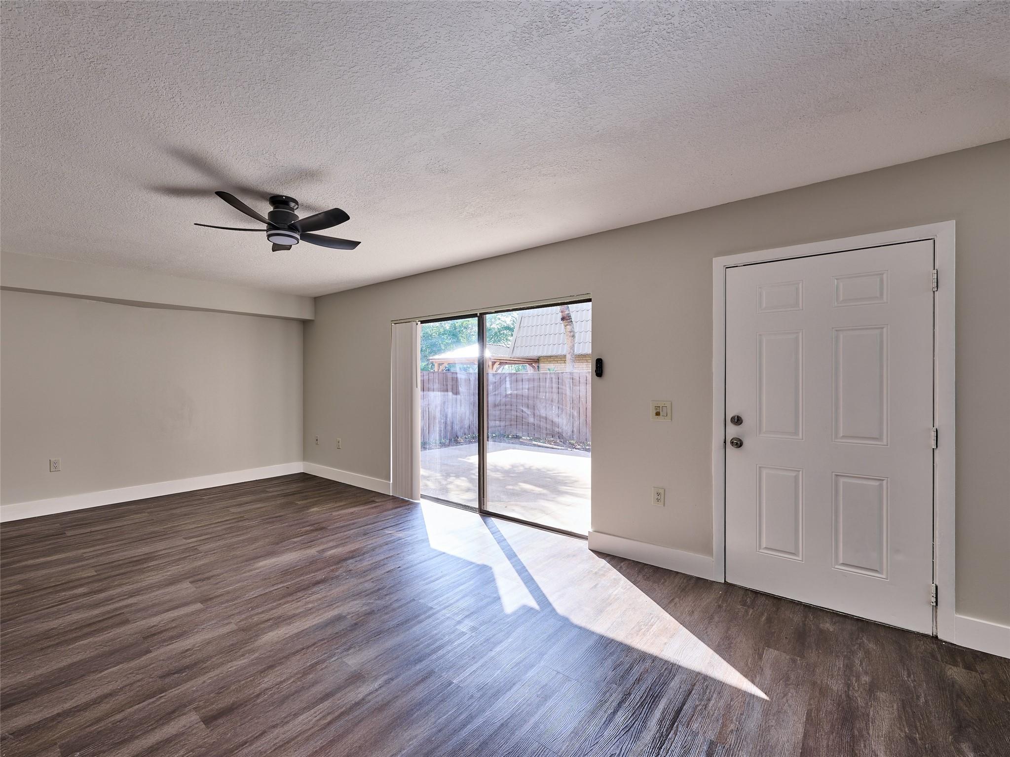 VILLAGE OF SANDALWOOD LAK - Residential Lease