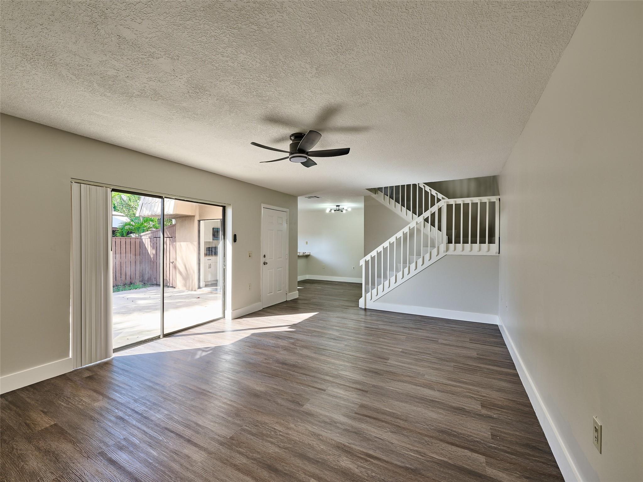 VILLAGE OF SANDALWOOD LAK - Residential Lease