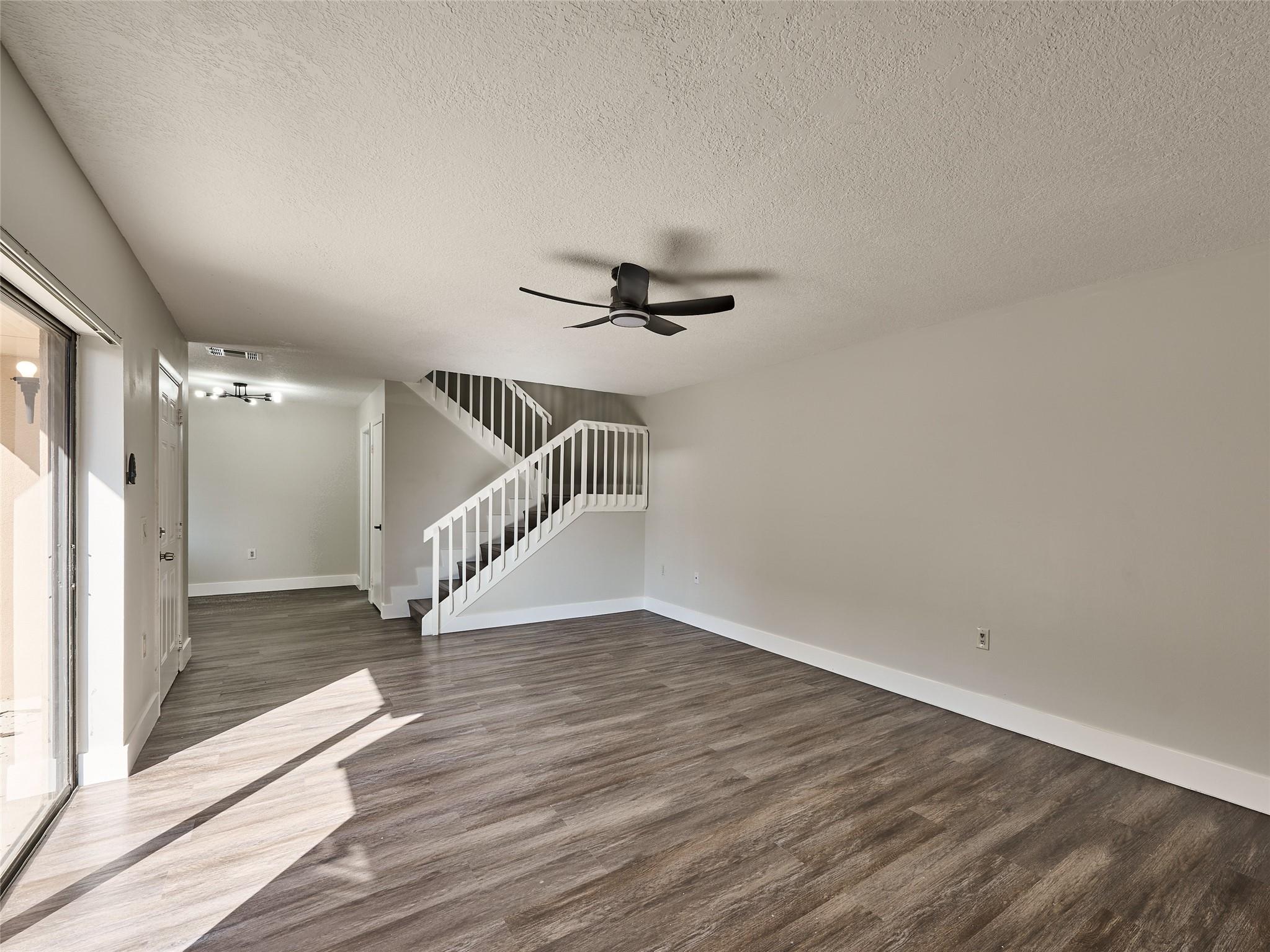 VILLAGE OF SANDALWOOD LAK - Residential Lease