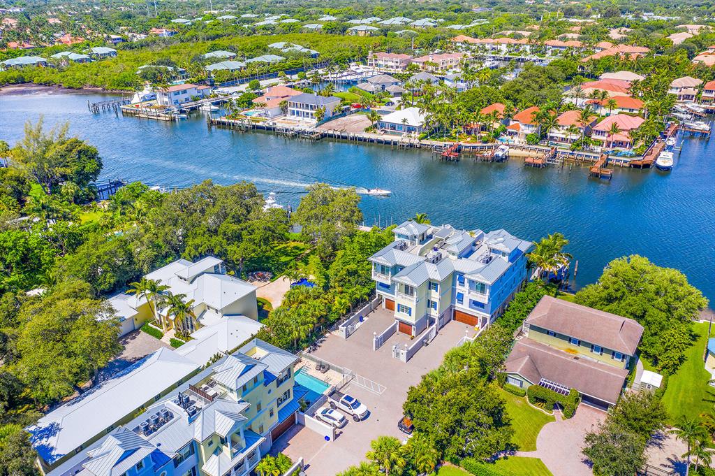 HARBOR VILLAS PALM BEACH - Residential