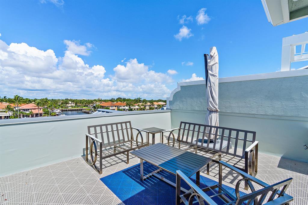 HARBOR VILLAS PALM BEACH - Residential