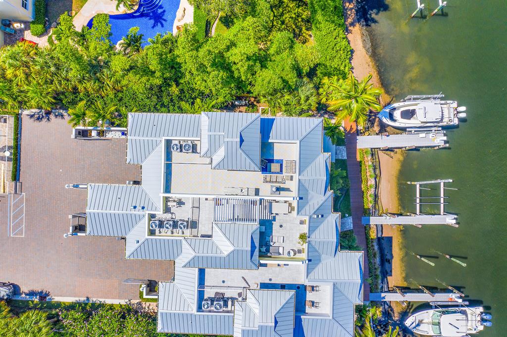 HARBOR VILLAS PALM BEACH - Residential