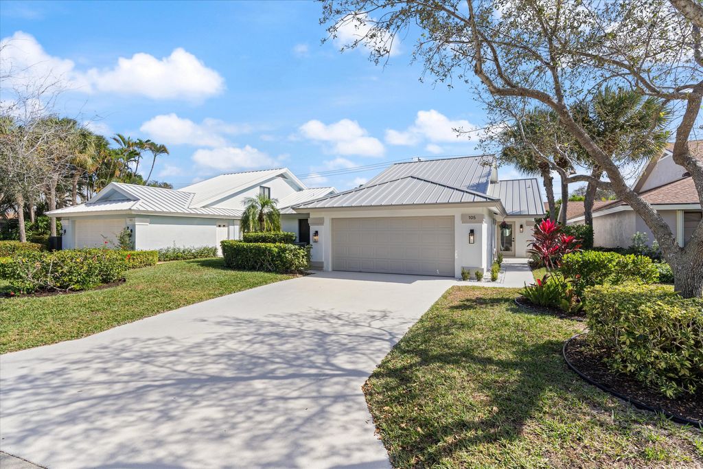 Photo of 105 Landward Drive, Jupiter, FL 33477 (MLS # R10956059)