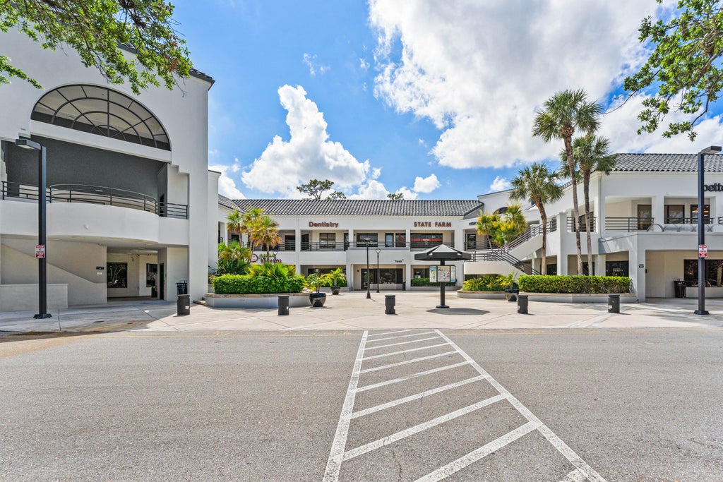 Photo of 7880 Glades Road, Boca Raton, FL 33434 (MLS # B26039458)