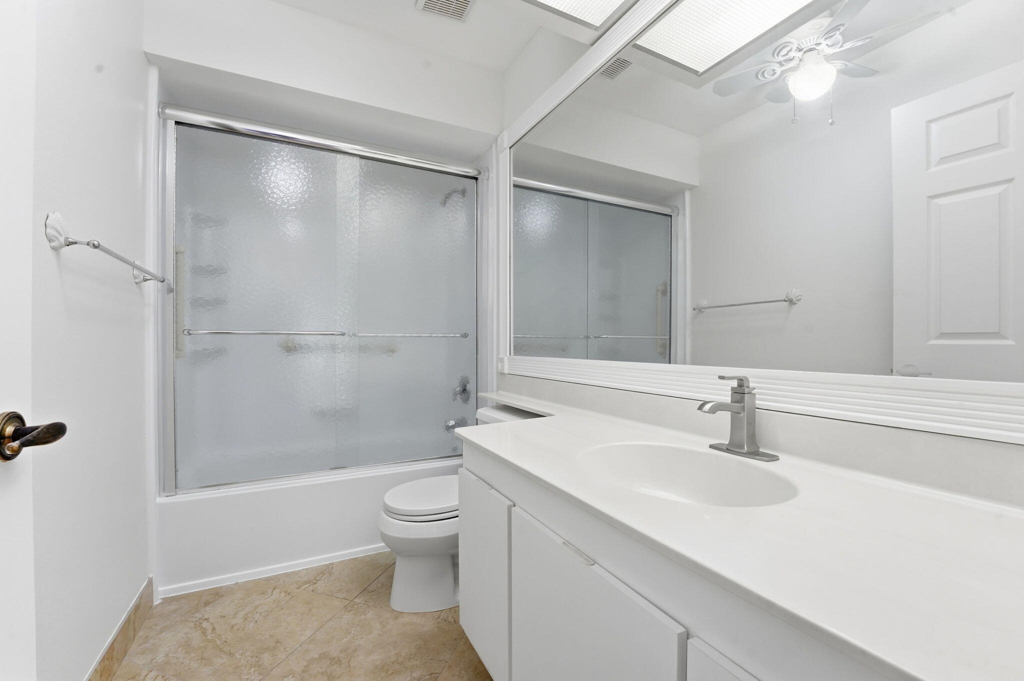 SOUTHPOINTE - Residential Lease