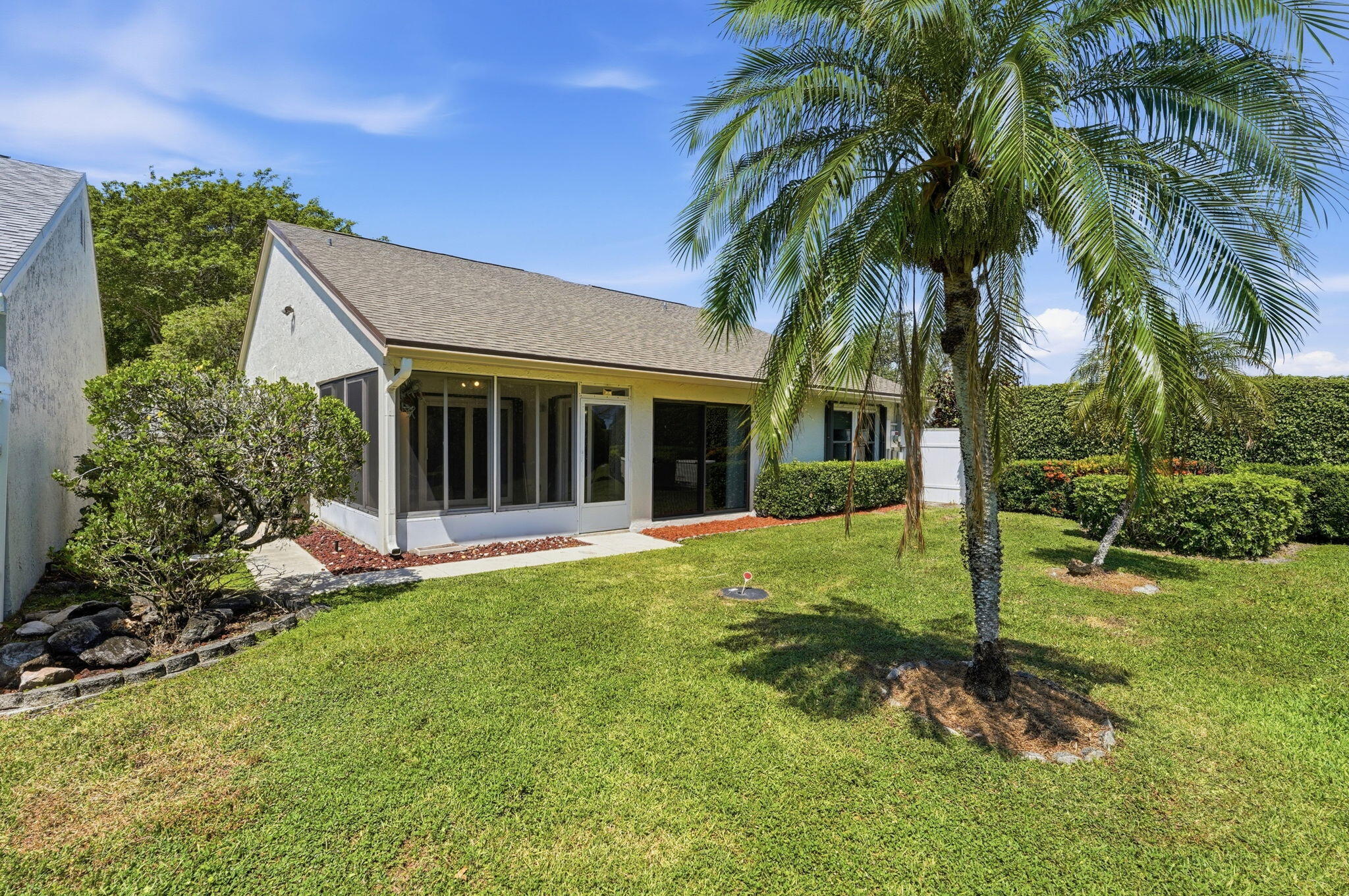SOUTHPOINTE - Residential Lease