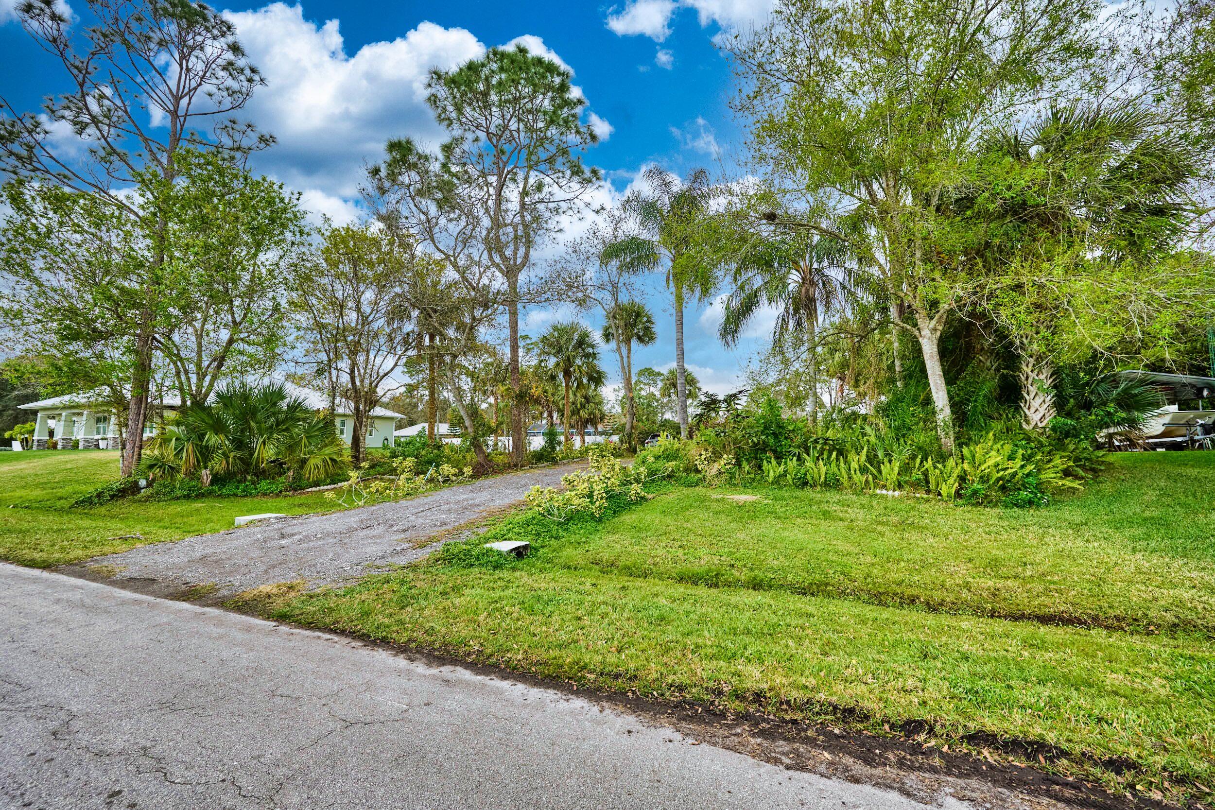 Sebastian Highlands - Land