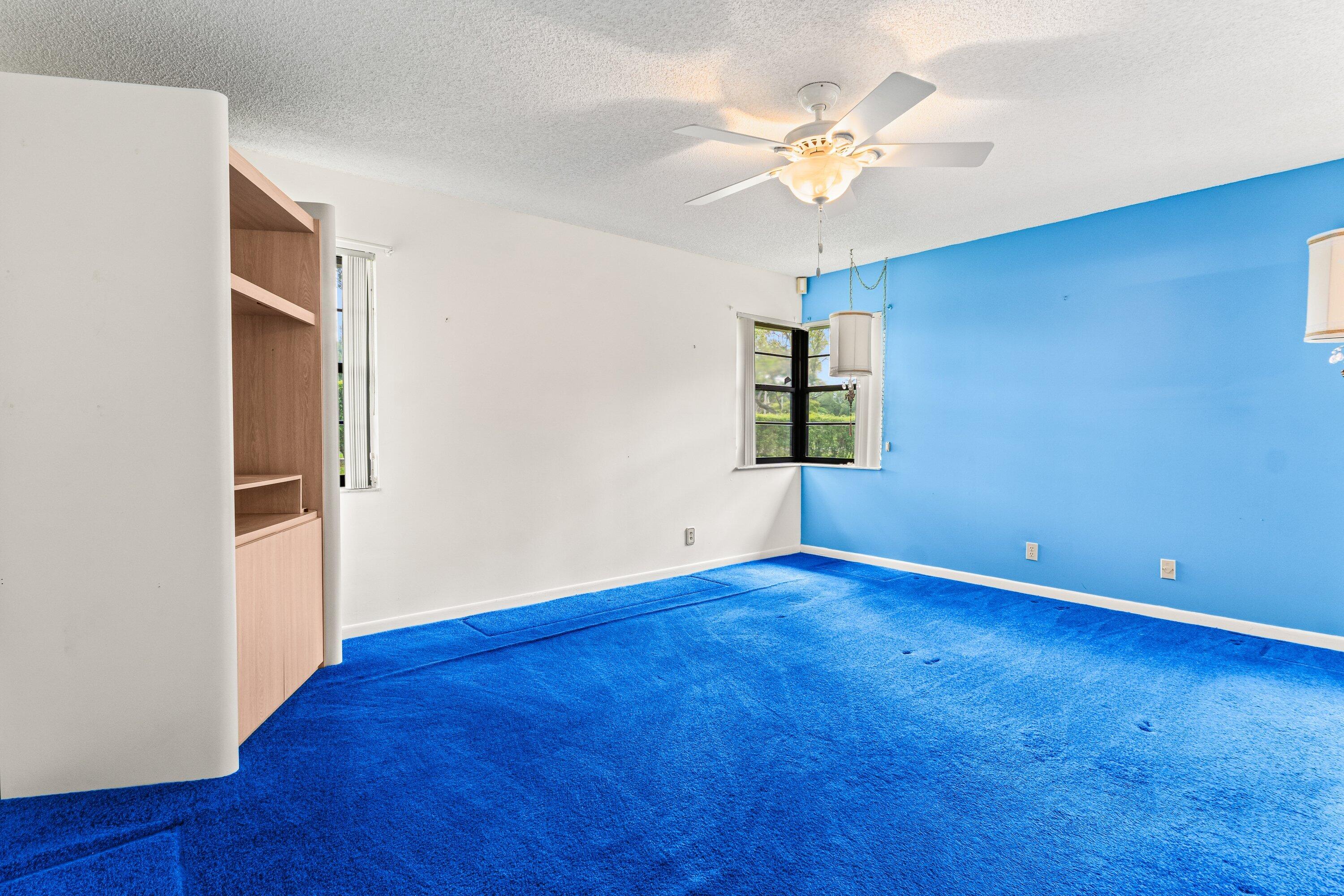 WHISPER WALK SEC E CONDO - Residential