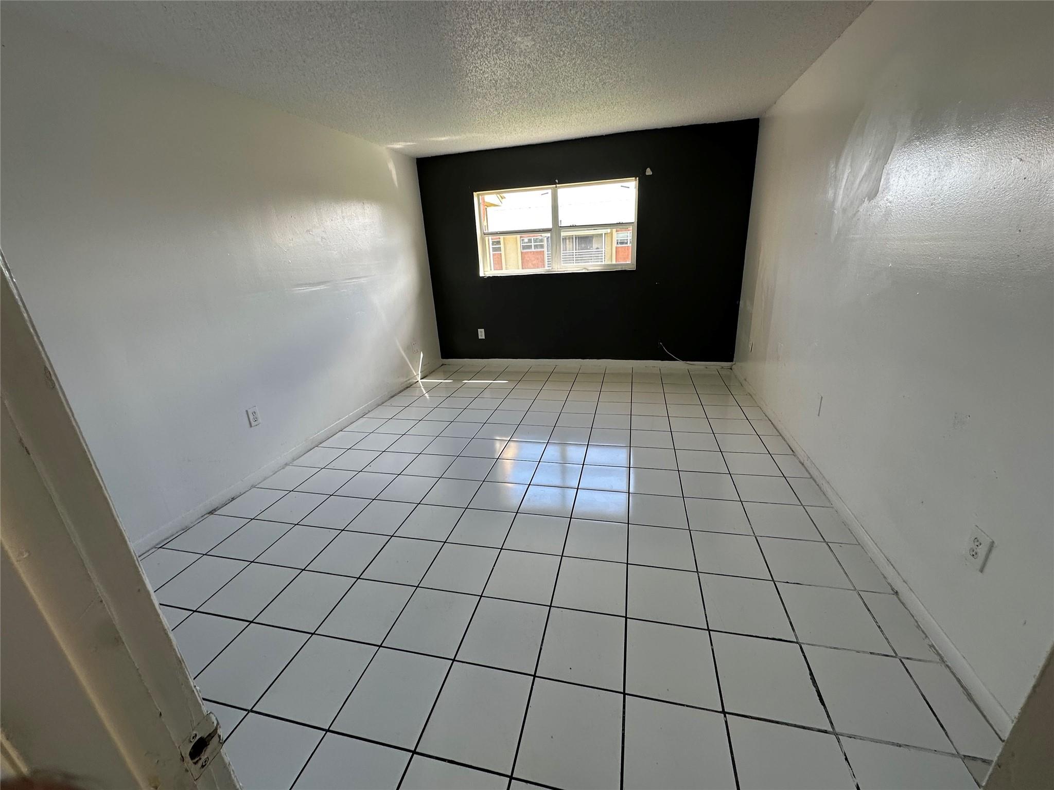 Sunset Hills I Condo - Residential Lease