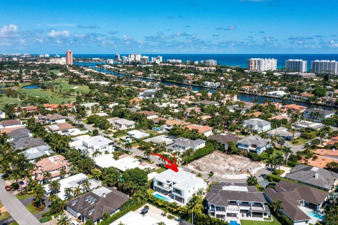 ROYAL PALM YACHT & COUNTRY CLUB - Residential