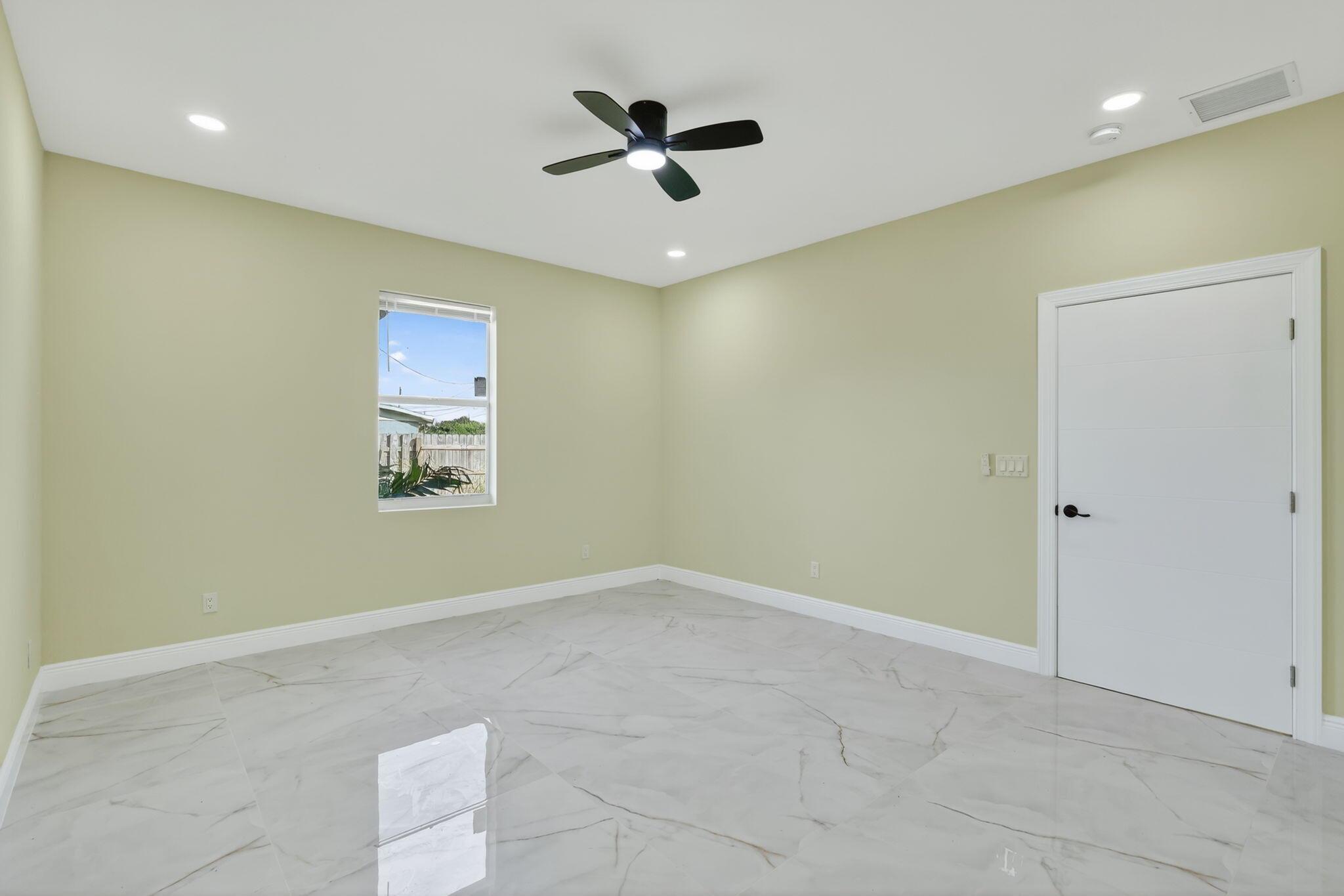 SPRUCE PARK SUB - Residential